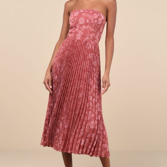 Lulus Dresses & Skirts - Lulus Perfectly Stunning Rusty Rose Jacquard Strapless Midi Dress Pink - Size L